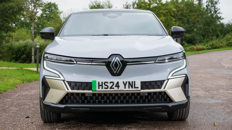 5-Renault-Megane-E-Tech-Electric-2024-review-UK