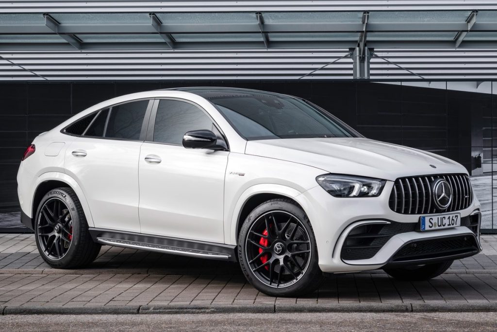 Mercedes-AMG GLE 63 S 4MATIC+ Coupé  (Combined fuel consumption 11.5 l/100 km; combined CO2-Emission 263 g/km), Exterieur, diamond white